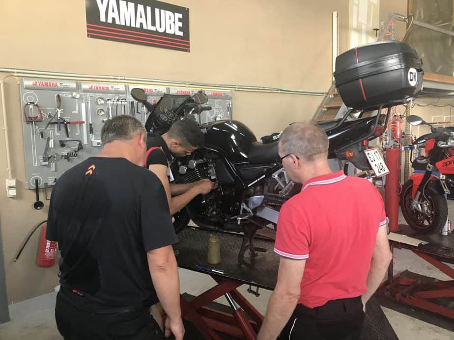 yamaha bike repair